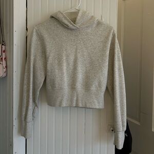 Abercrombie & Fitch cropped hoodie